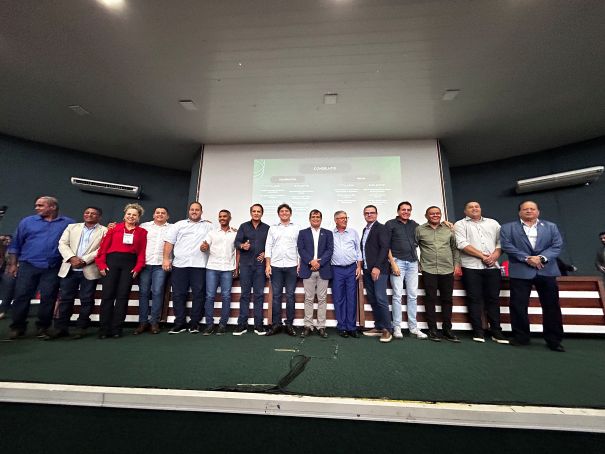 Prefeito Thiago Lagoense participa da eleição da nova diretoria da ATM ao lado de lideranças municipais e estaduais